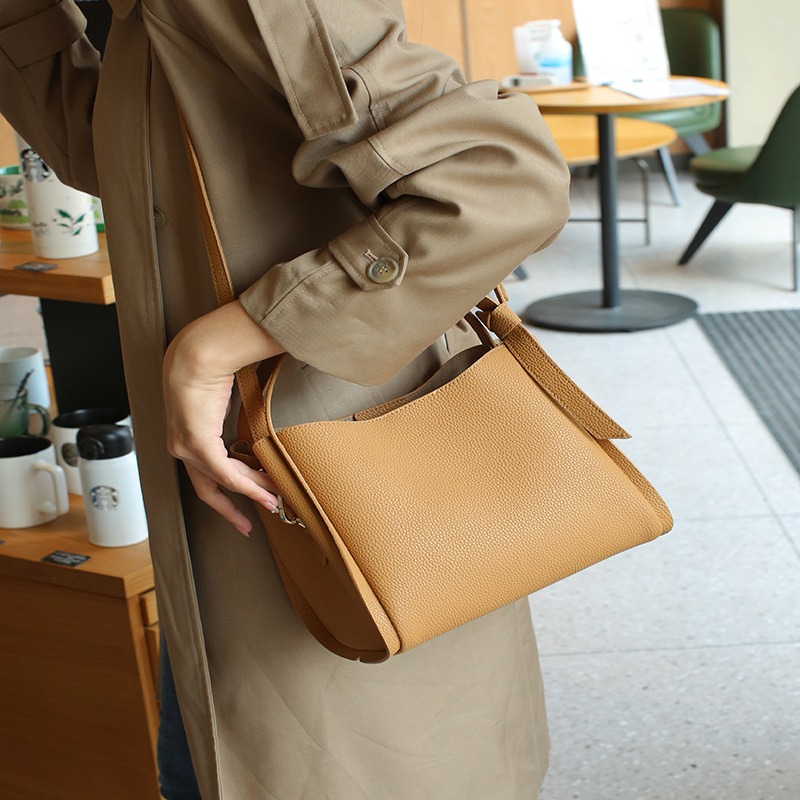 2025 Summer Lady Fashion Small - Women Hand Bags Sale review and price